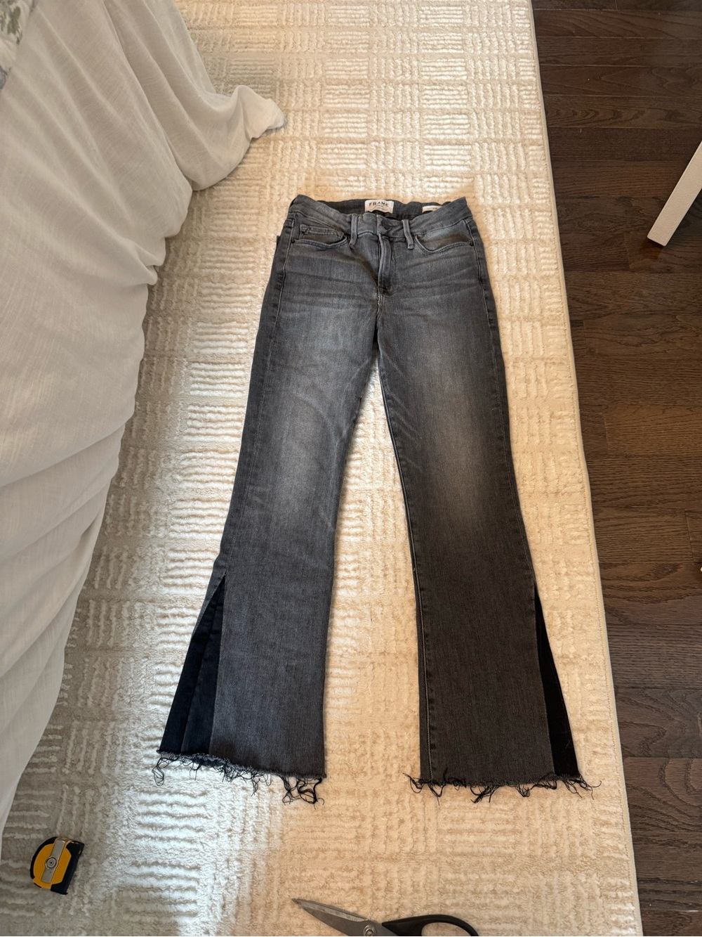 Frame Denim Gray Split-Panel Raw-Hem Wide-Leg Jeans